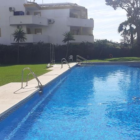 Apartamento- Atico En Mijas Costa , Con Piscina. Sitio de Calahonda エクステリア 写真
