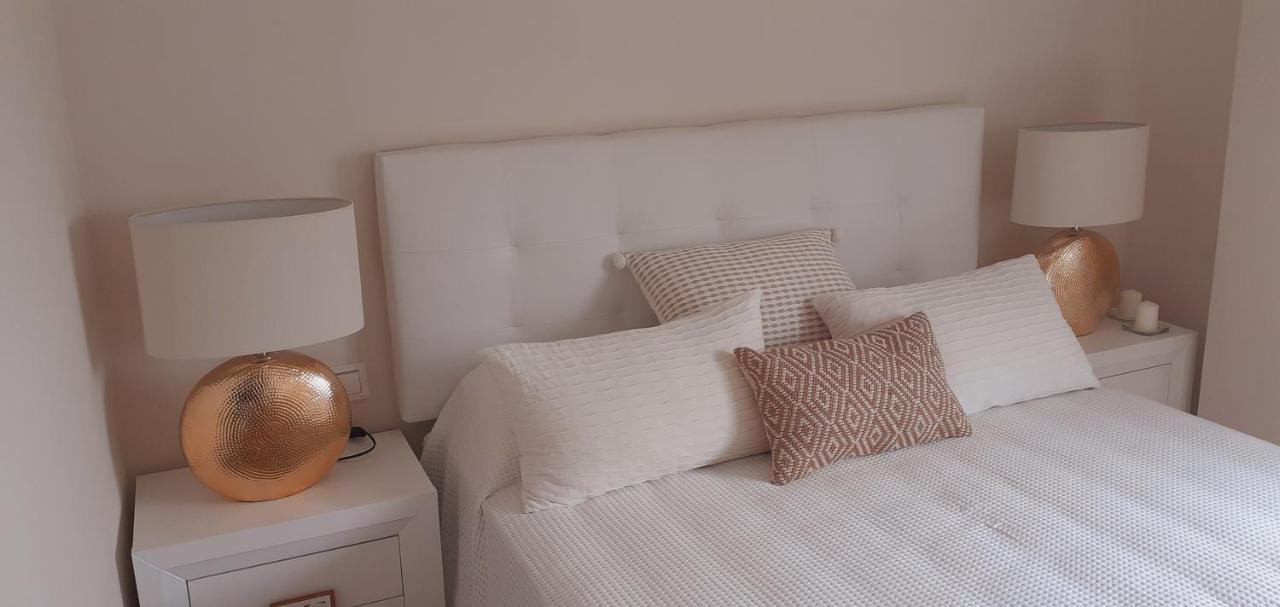 Apartamento- Atico En Mijas Costa , Con Piscina. Sitio de Calahonda エクステリア 写真